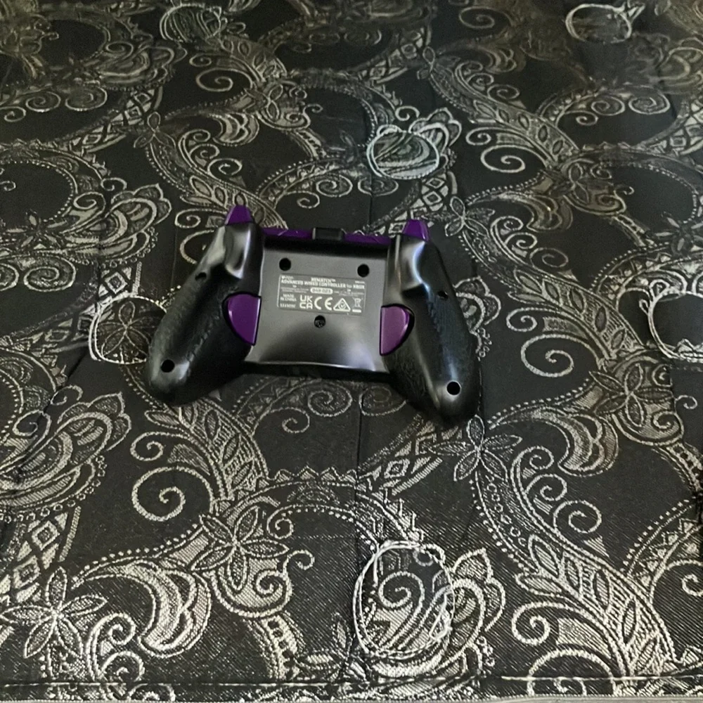 Xbox 1 and 2 controller 1 power cord and 1 controller cord